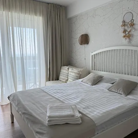 Blaxy Del Mar Apartman *
